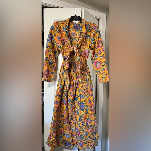 Amazing HD Photos about  Dresses House Of Harlow 1960  with NO AI Images